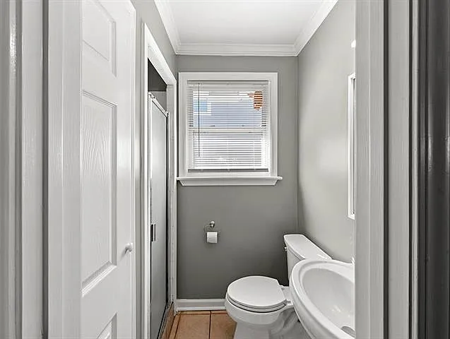 5601 Chamberlain Dr — Photo 17