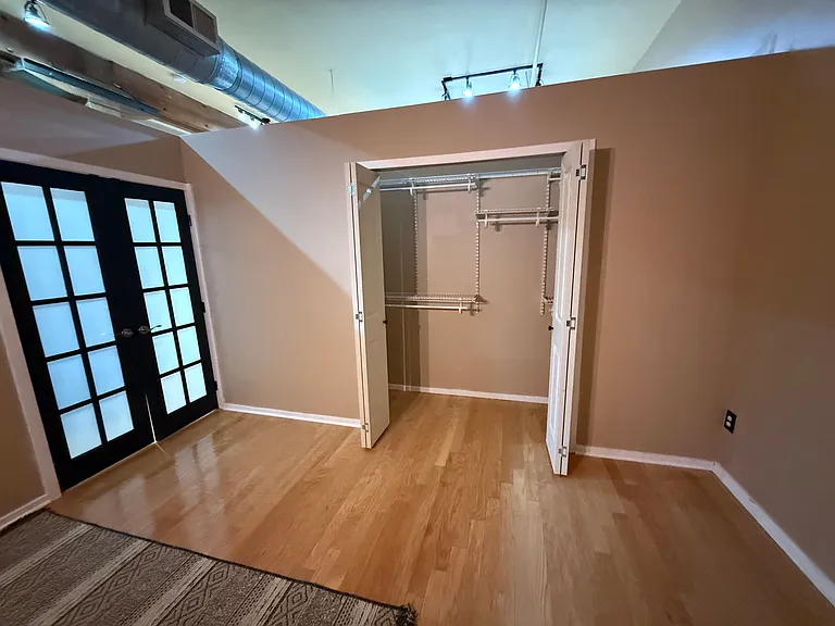 200 Main St #209 — Photo 13
