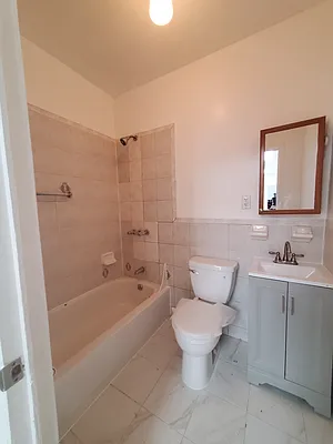 Rented by Adams David J, LREB | media 4