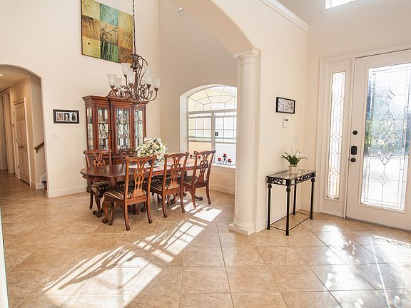 3rd image of 431 Largovista Dr