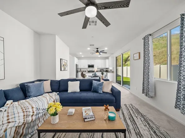 276 Hass Ln, Fallbrook, CA 92028