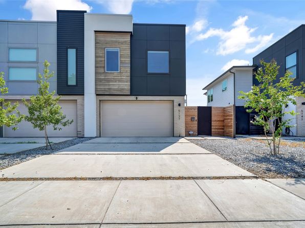Home for Sale in Maple Lawn Dallas TX
