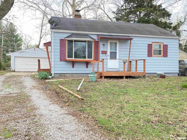 37 Belle Pl, Springfield, IL 62704