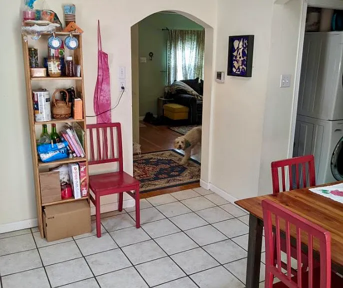 7020 Bancroft Ave — Photo 8