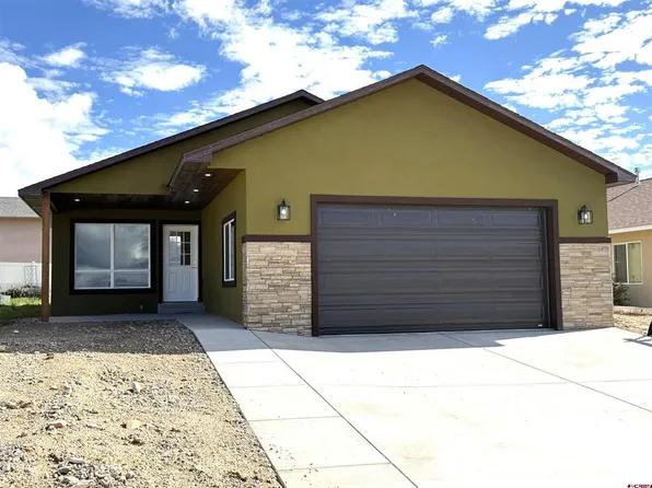 976 Bluffs Blvd, Cortez, CO 81321