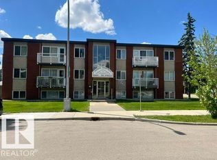10164 150th St NW #4, Edmonton, AB T5P1P1