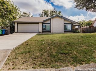 16206 Bear Run St, San Antonio, TX 78247
