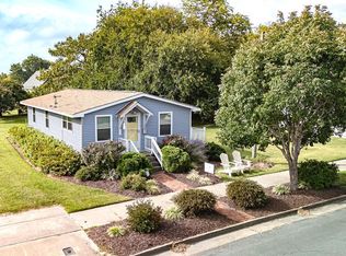 312 Jefferson Ave, Cape Charles, VA 23310