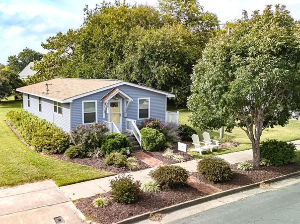 312 Jefferson Ave, Cape Charles, VA 23310