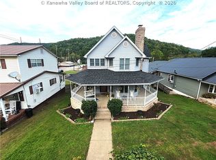 519 2nd St W, Madison, WV 25130