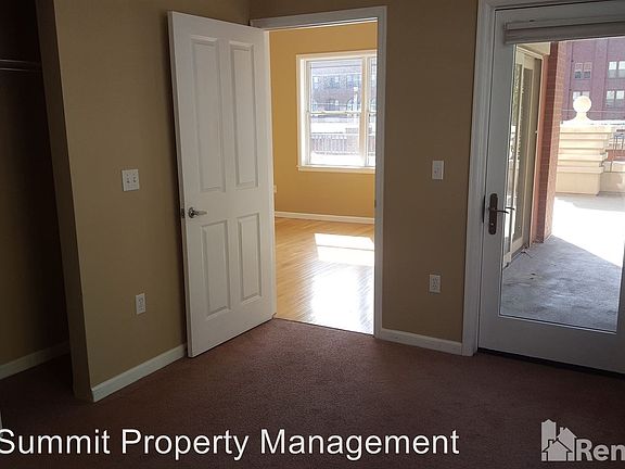 5th image of 1950 N Logan St APT 412