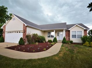 57 Tulip Bend Dr, Wentzville, MO