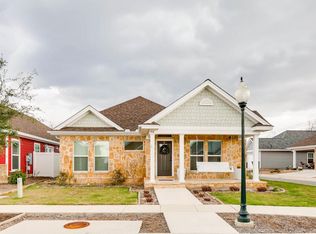 916 Hudson Ln, New Braunfels, TX 78130