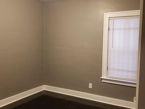 4th image of 9122 Pinehurst St #1