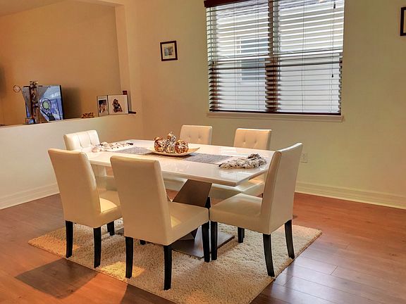 4th image of 11513 Chateaubriand Ave