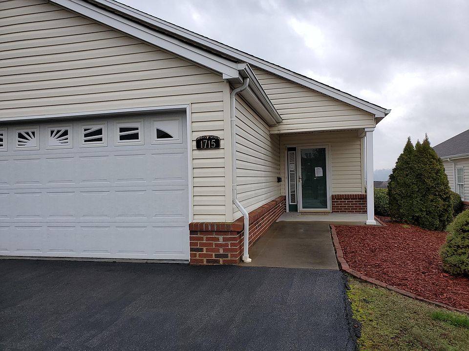 1st image of 1715 Foxtail Ln #0
