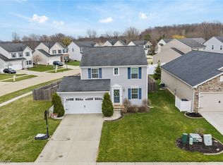6401 Fawn Ln, North Ridgeville, OH 44039