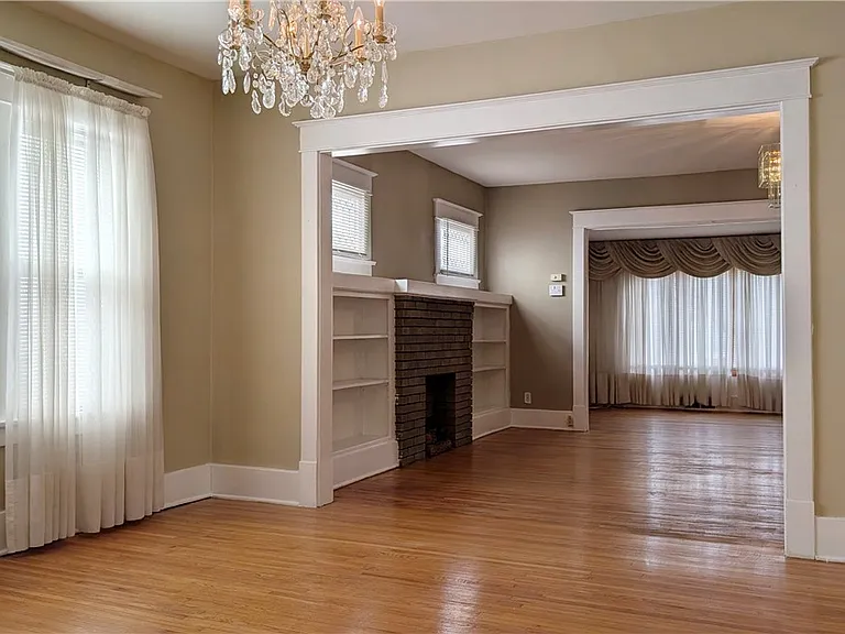 88 Commonwealth Ave — Photo 8