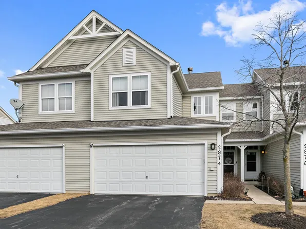 2874 Falling Waters Dr, Lindenhurst, IL 60046