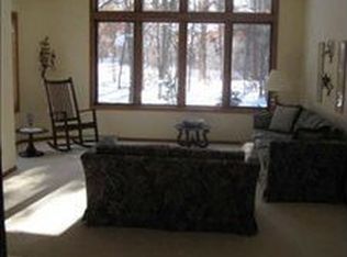 5390 Glenwood Ave, Stevens Point, WI 54482