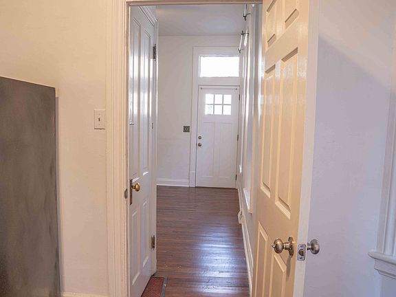 5th image of 1521 Green St APT 1