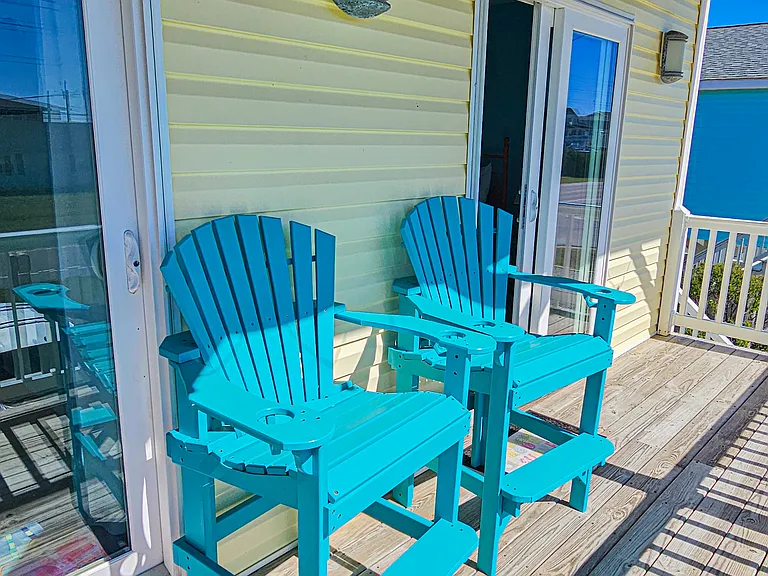 deck off queen room and office