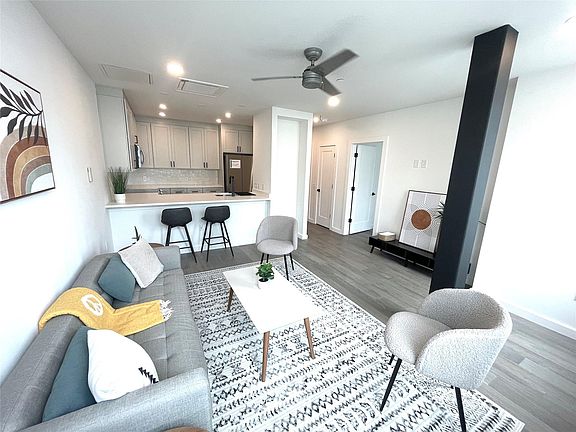 2nd image of 1800 E 4th St #295