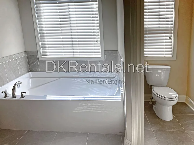 582 Warrenton Run Dr — Photo 29