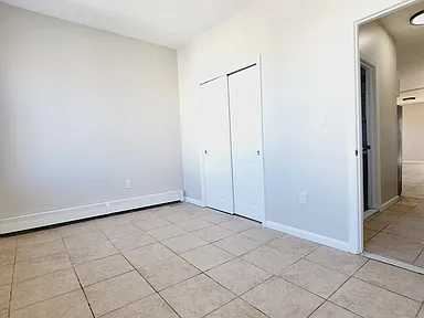 132 Wilkinson Ave #2R — photo 3 of 4