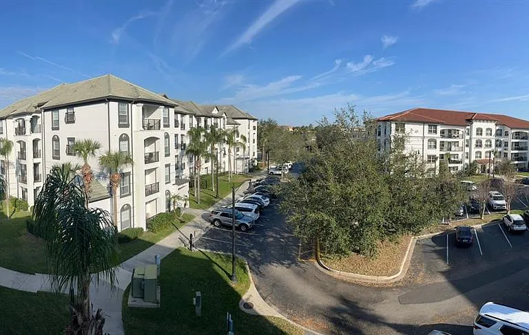 4024 Breakview Dr #10804 — Photo 1
