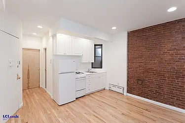 Rented by LC Lemle Real Estate Group