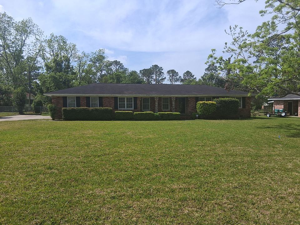 1st image of 5015 Oak Dr
