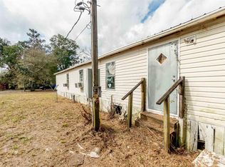 4114 Railroad St, Pace, FL 32571