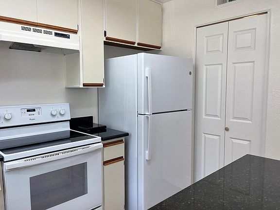 4th image of 11243 Avenida De Los Lobos Unit F