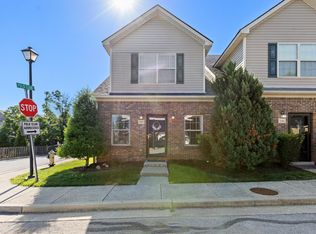 1118 Oatlands Park, Lexington, KY 40509