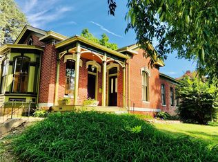 1306 Francis St, Saint Joseph, MO 64501