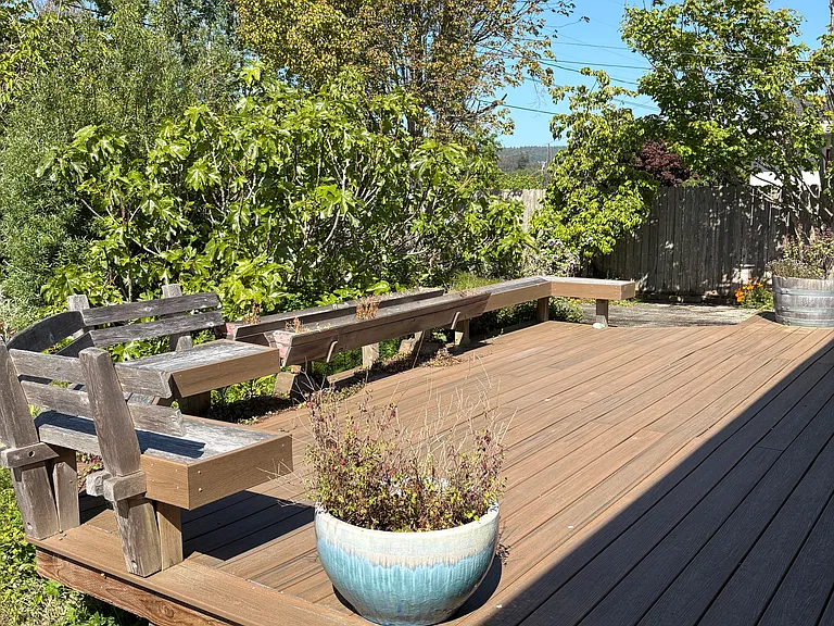 Large sunny back deck