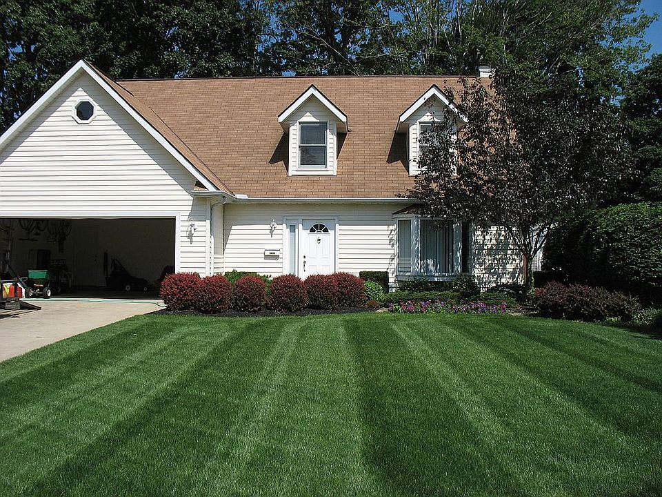 1st image of 3633 W 232nd St