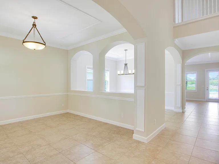 12101 SW Aventino Dr — Photo 12