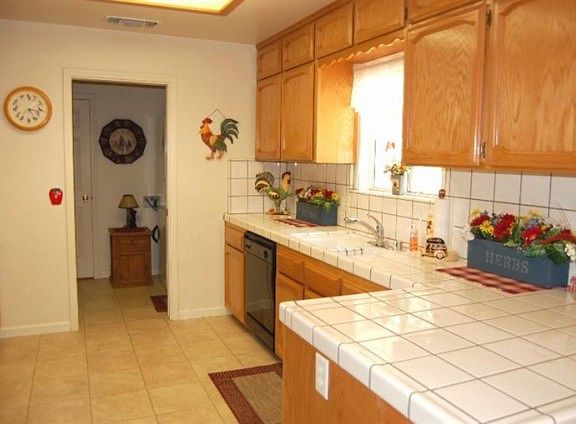 5th image of 39635 Westview Dr
