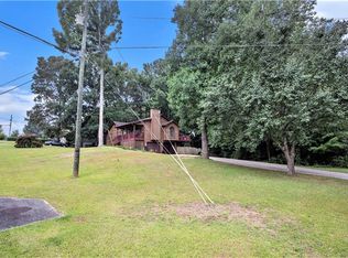 433 Waterway Trl, Powder Springs, GA 30127
