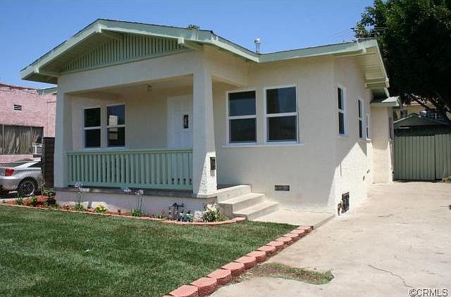 1st image of 568 Oakford Dr