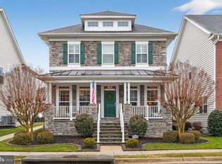 6012 Masondale Rd, Alexandria, VA 22315