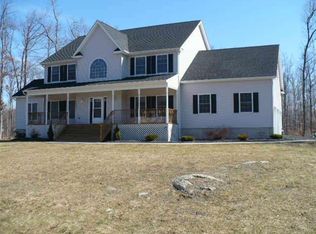 13 Glen Rock Cir, Plattekill, NY 12528