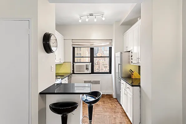 Rented by Douglas Elliman | media 4