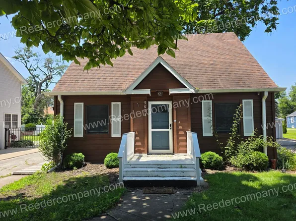 9028 W Delaware Pkwy, Munster, IN 46321