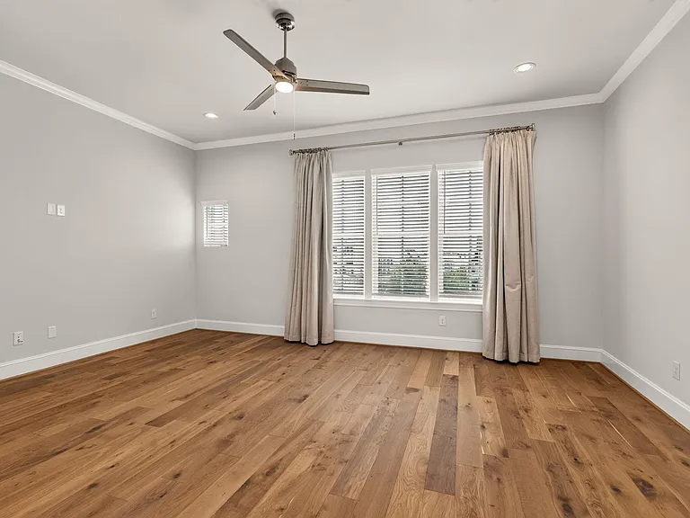 8711 Oak Kolbe Ln — Photo 33