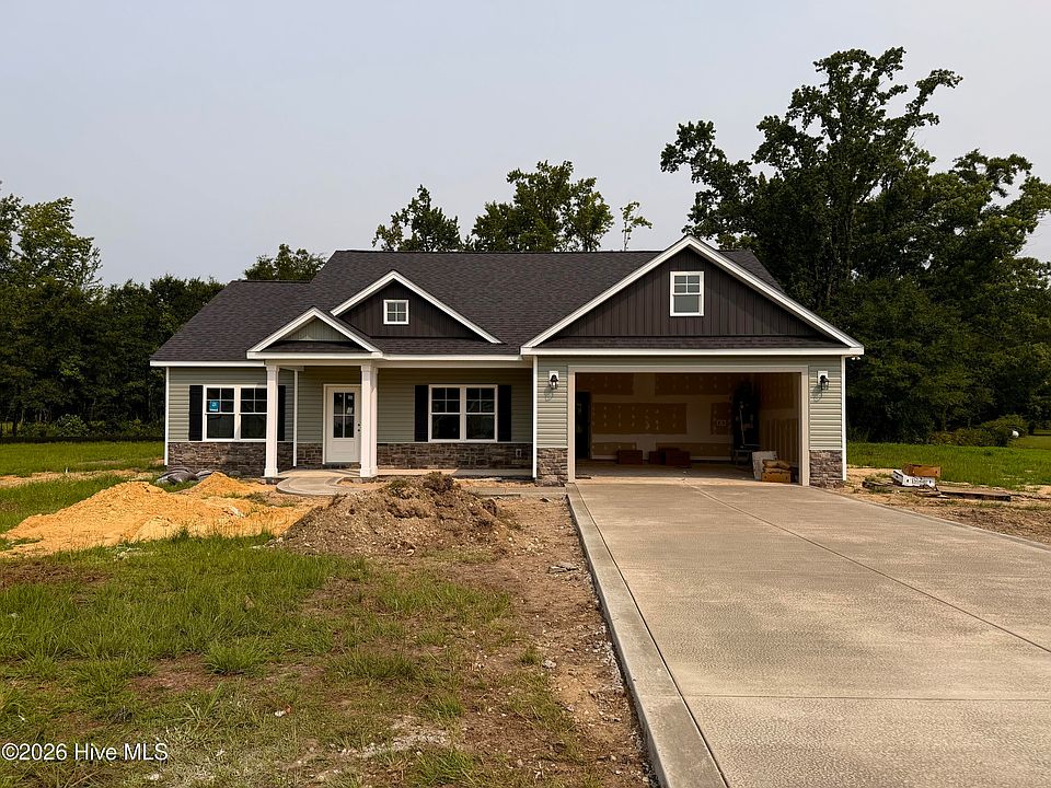 1st image of 3782 Chatsworth Drive