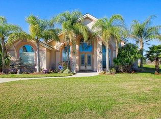 182 Oak Manor Ln, Saint Rose, LA 70087