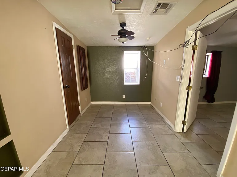 130 Buena Vista St #4 — Photo 9
